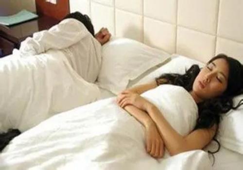 老公赌博离婚孩子给谁
